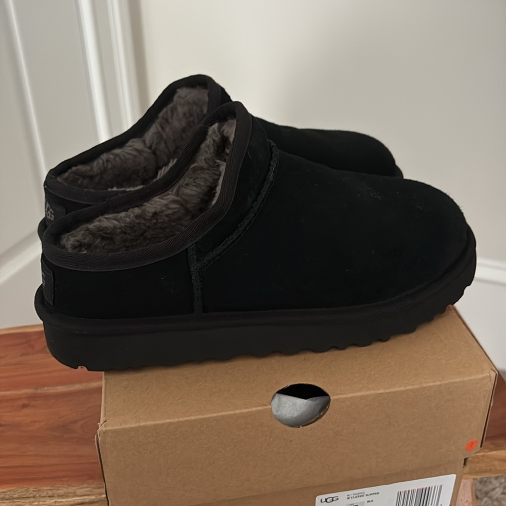 UGG Black Suede Slip-On Slipper